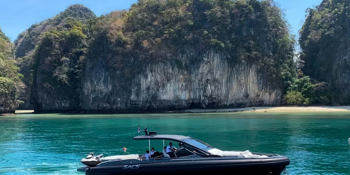 Аренда тендера Sacs Strider 15 на Пхукете